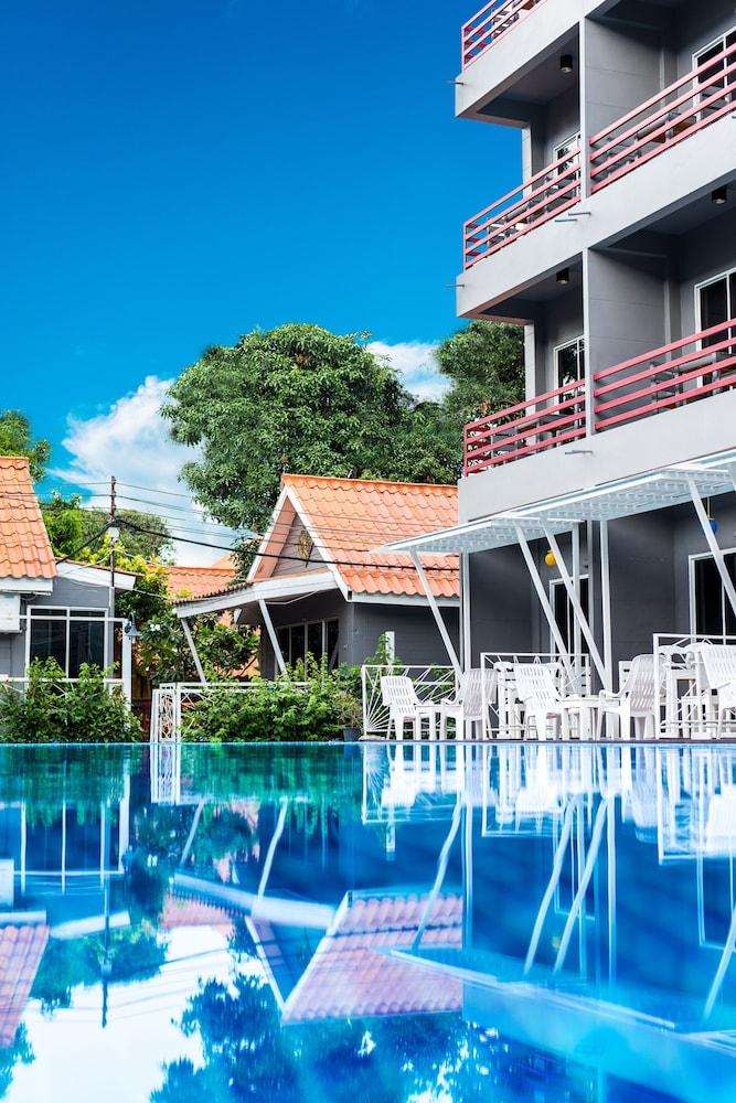 Pk Resort Pattaya Pantai Jomtien Luaran gambar