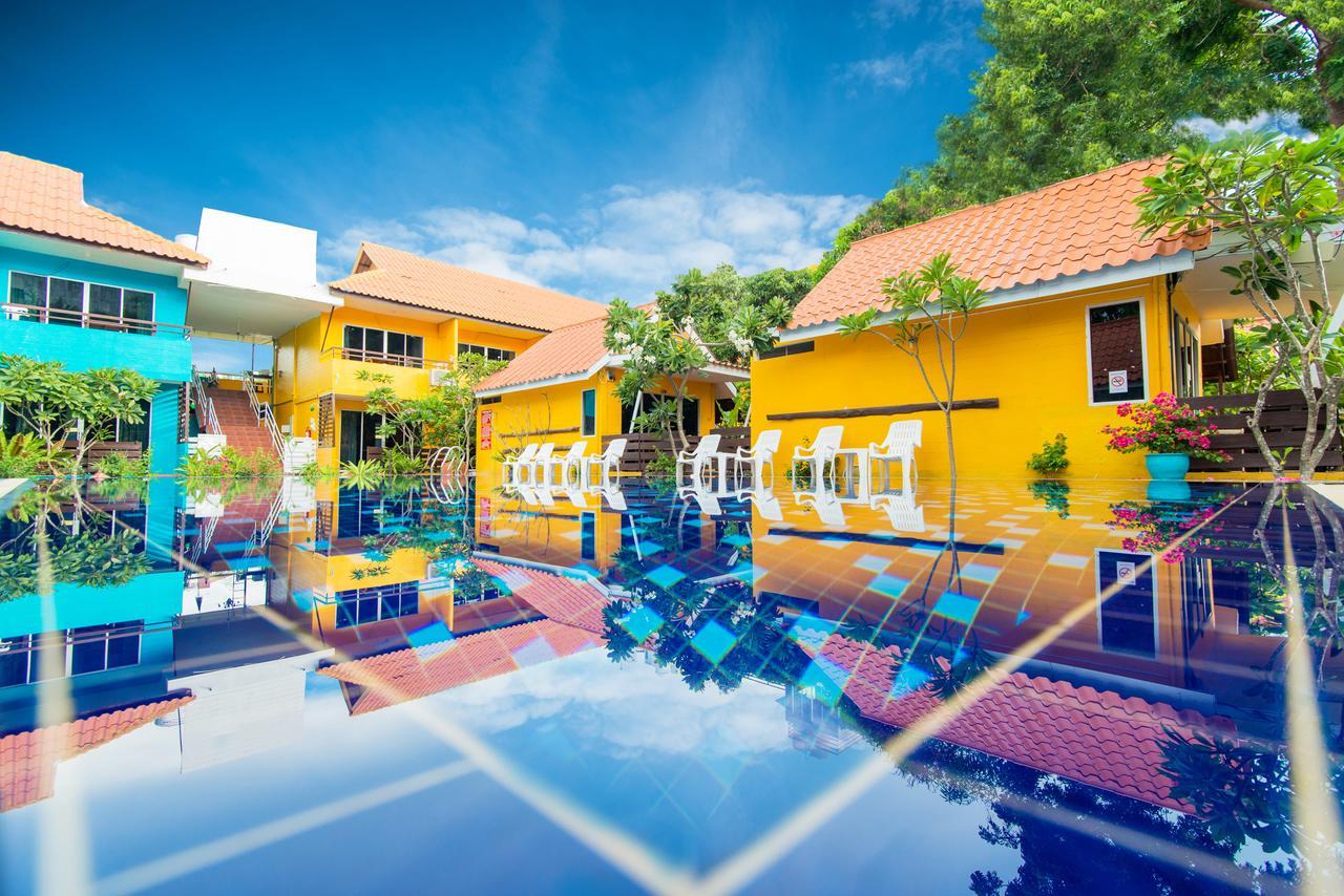 Pk Resort Pattaya Pantai Jomtien Luaran gambar