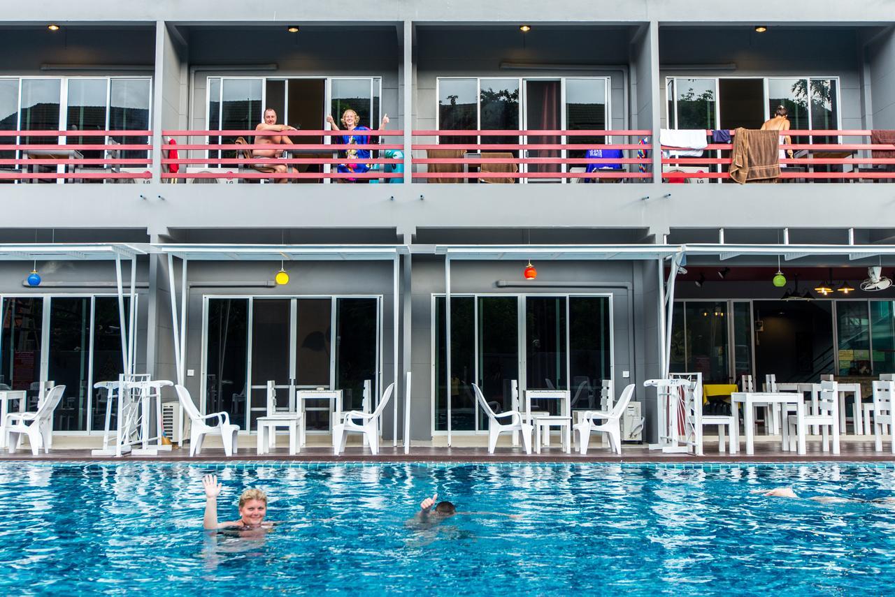 Pk Resort Pattaya Pantai Jomtien Luaran gambar